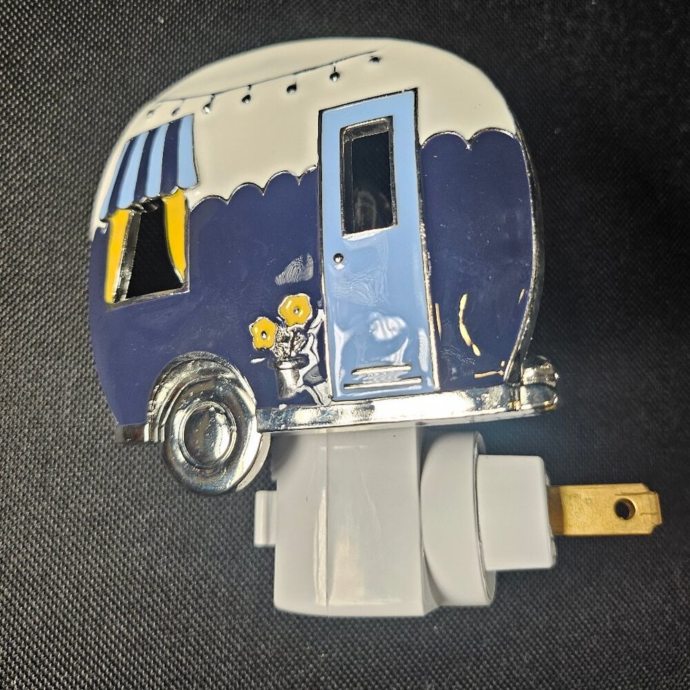 Midwest CBK Camper Night Light New-In-Box Blue Color